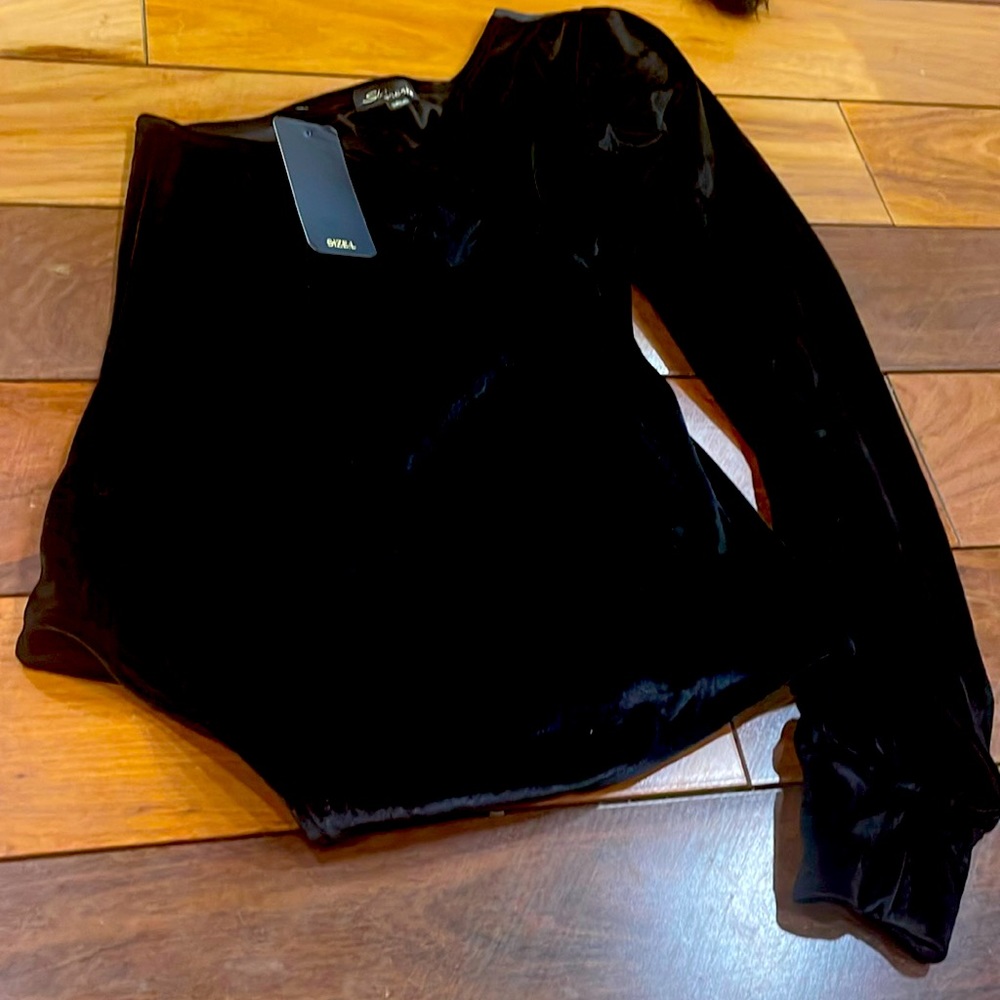 one shoulder bodysuit